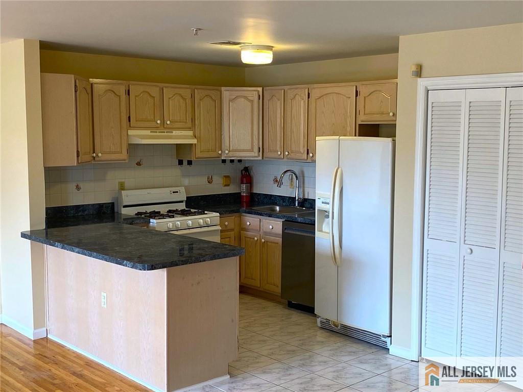 76 Union UNIT A10, Newark, NJ, 07105