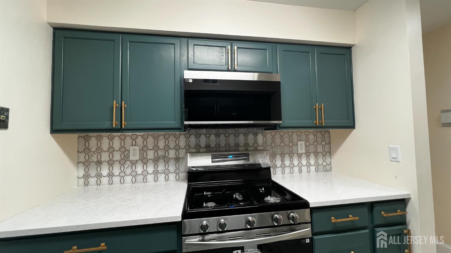 1214 Country Mill, East Windsor, NJ, 08512