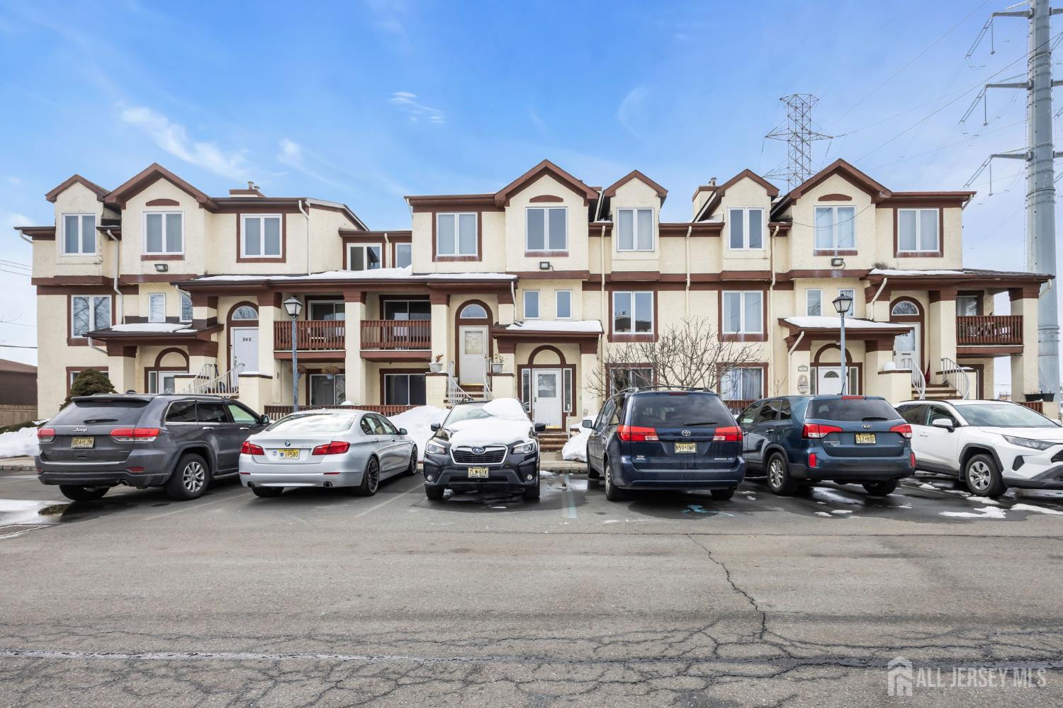 Photo of 303 Michaels Court