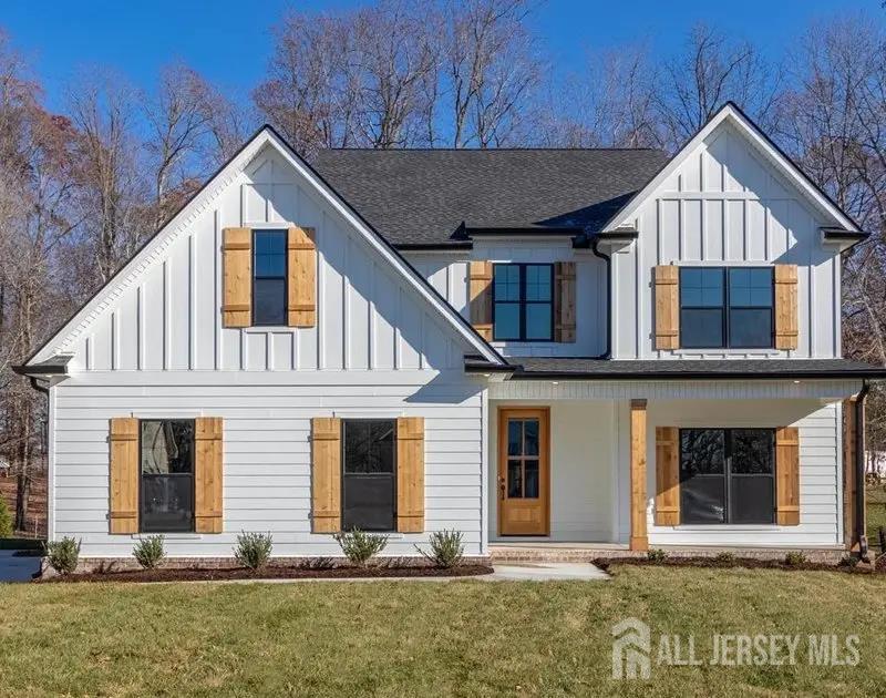 Photo of 265 Plainfield Road