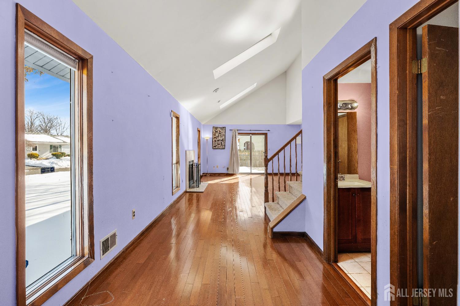 18 Erik, North Brunswick, NJ, 08902