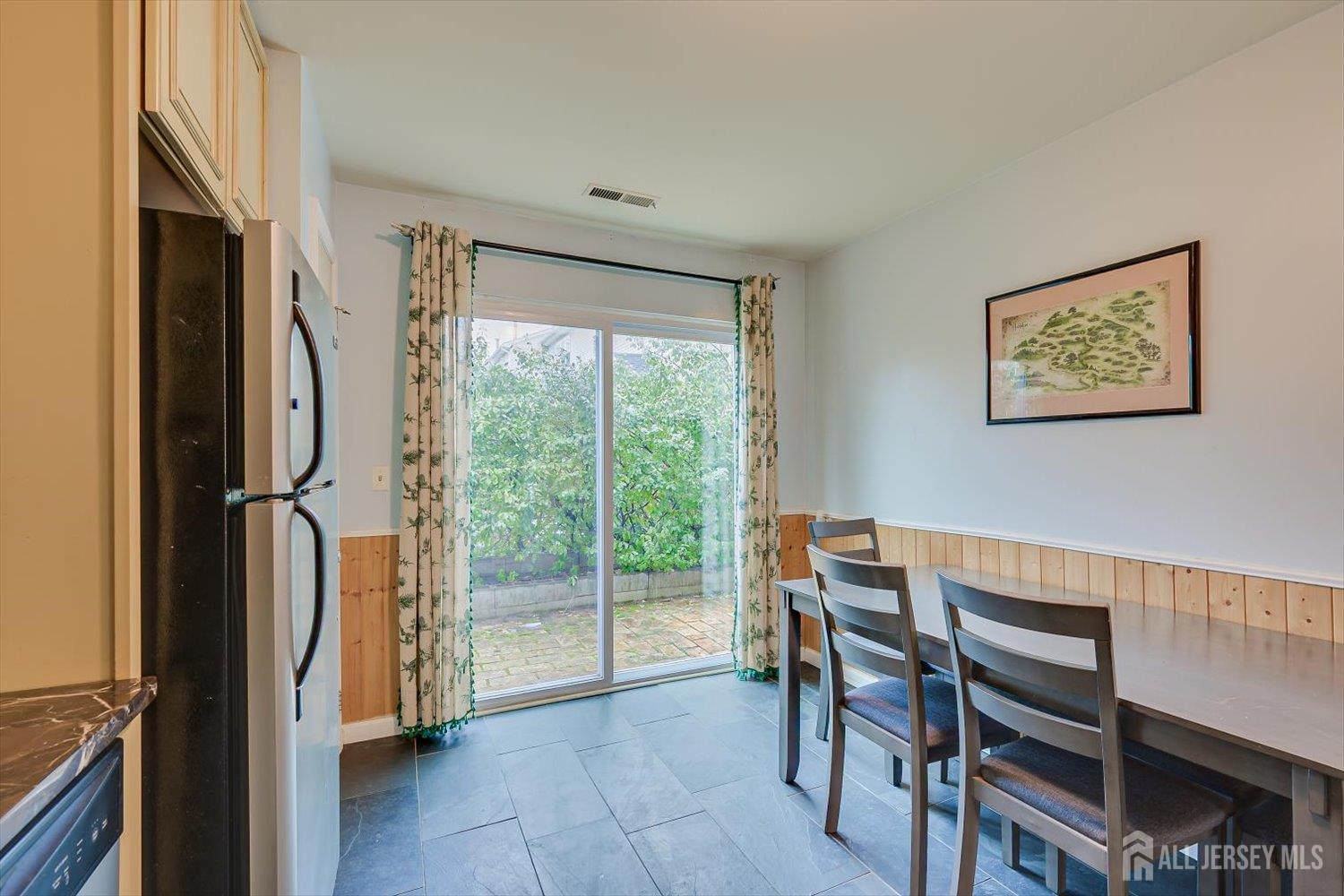 63 Renaissance, New Brunswick, NJ, 08901