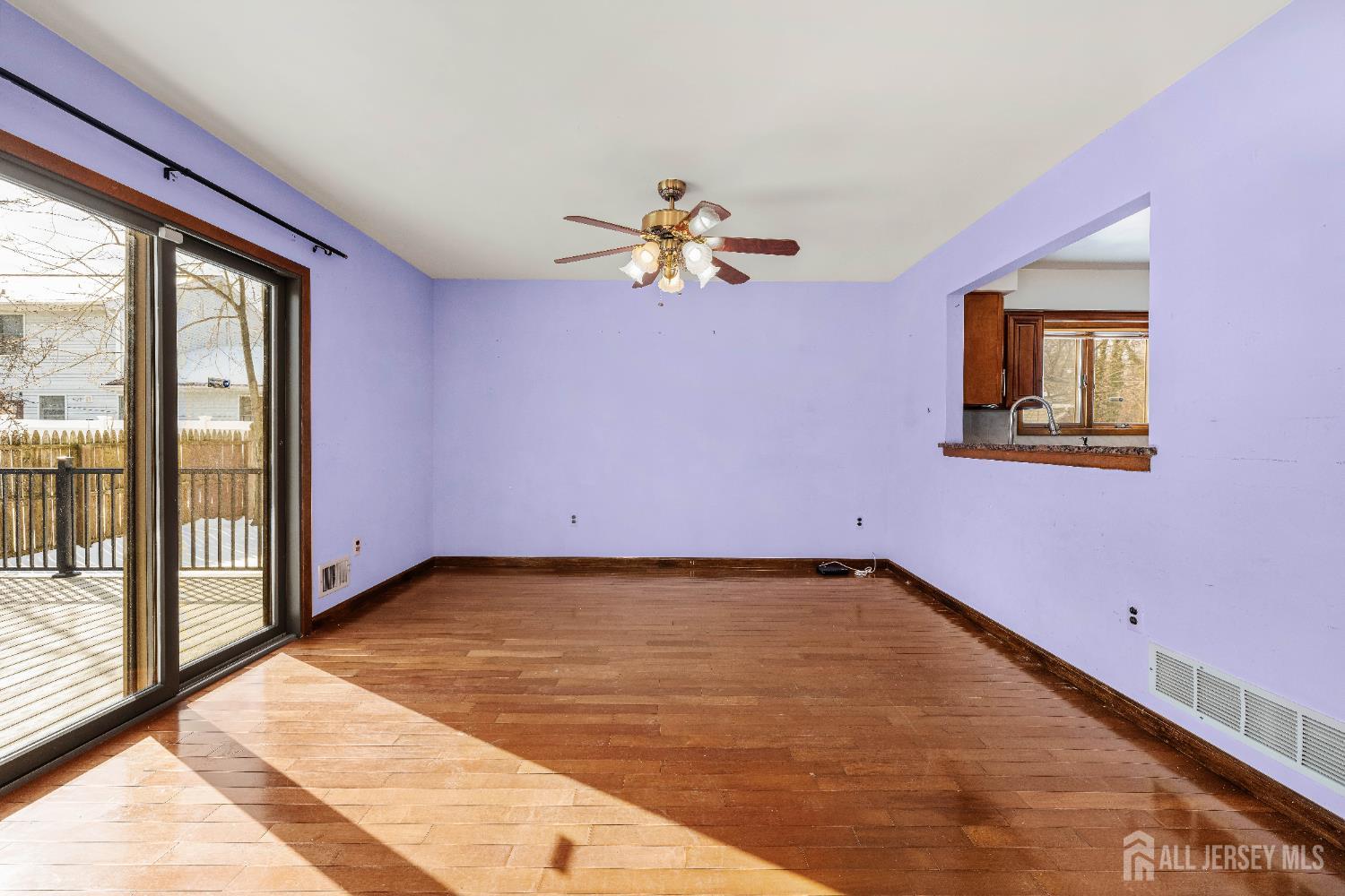 18 Erik, North Brunswick, NJ, 08902
