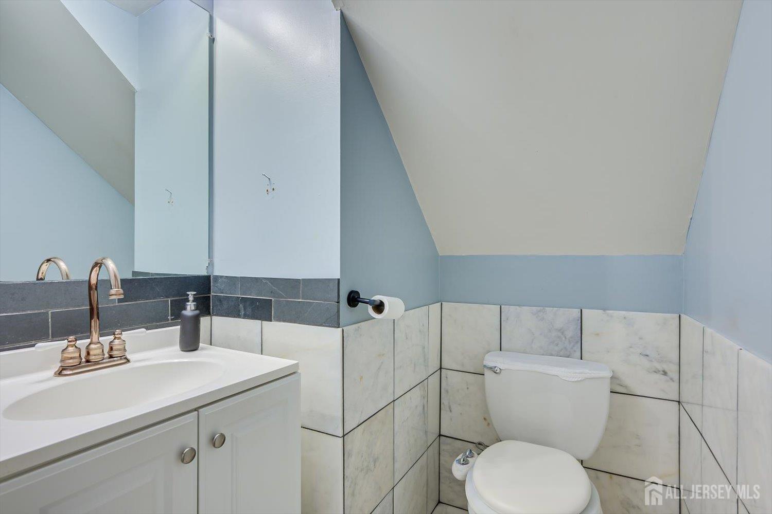 63 Renaissance, New Brunswick, NJ, 08901