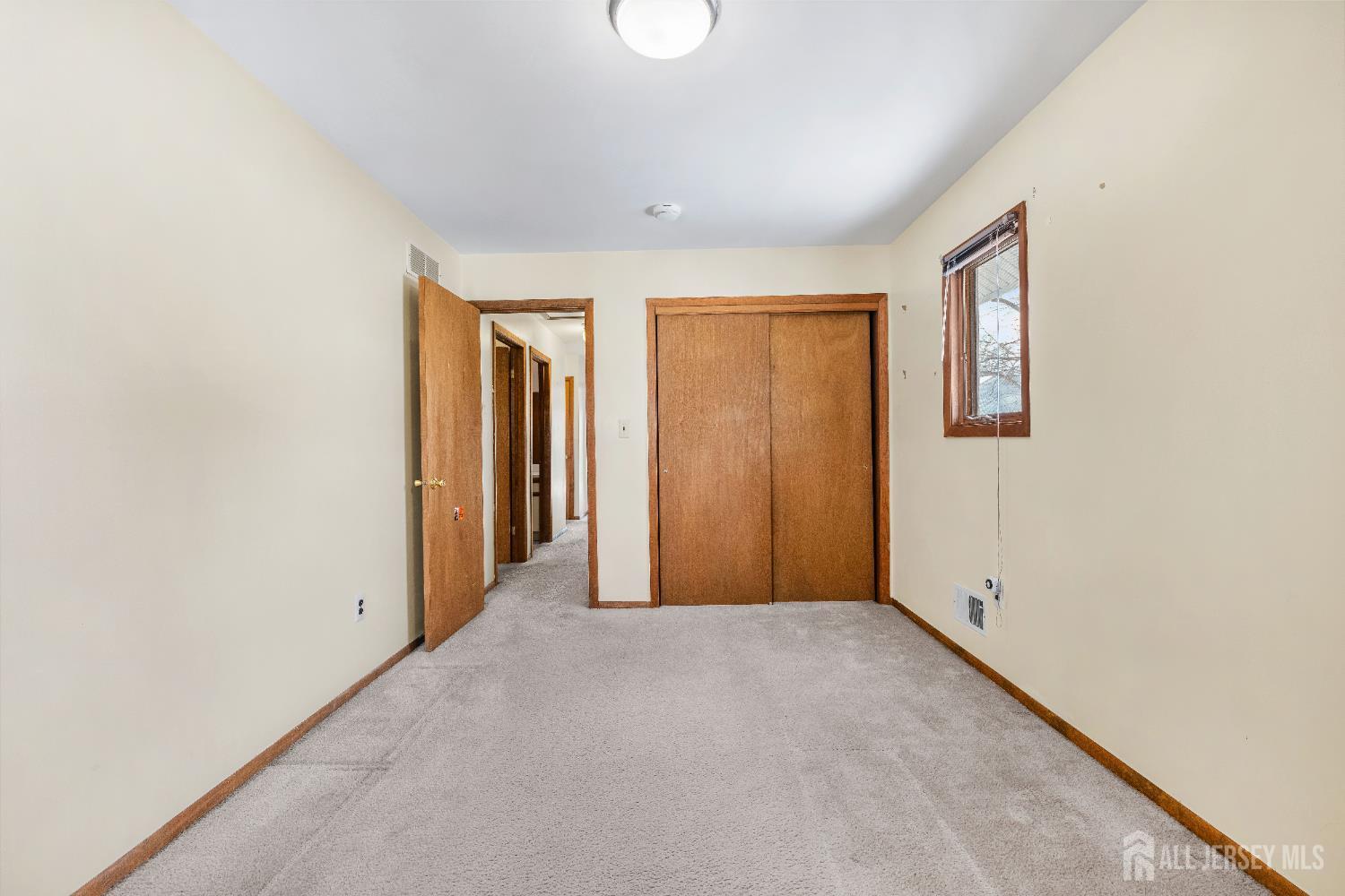 18 Erik, North Brunswick, NJ, 08902