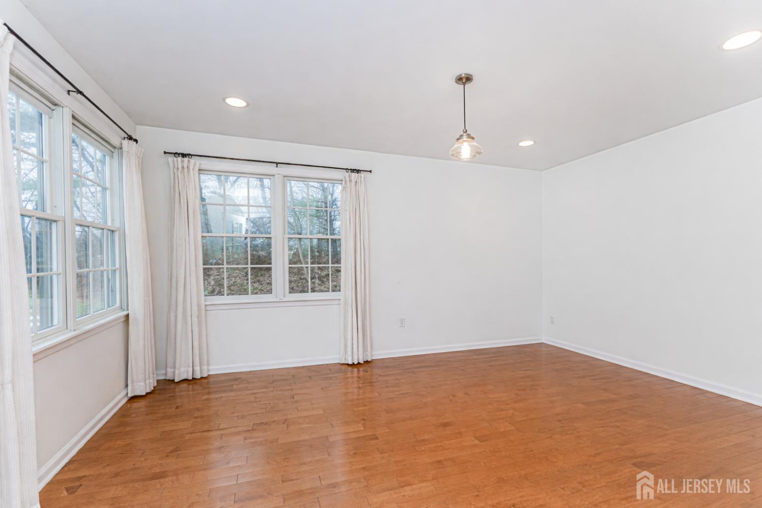 32 Rice, East Brunswick, NJ, 08816