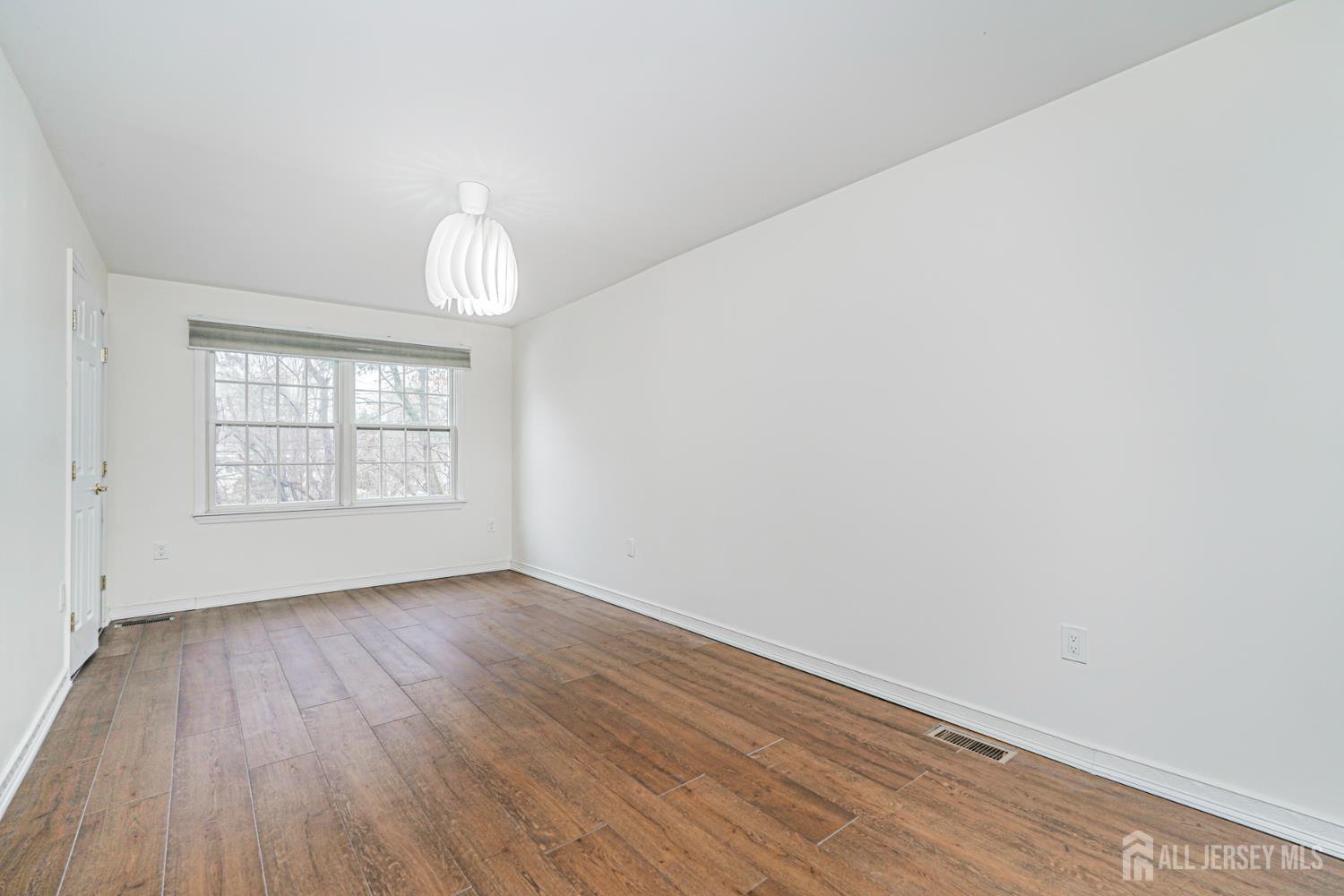 32 Rice, East Brunswick, NJ, 08816