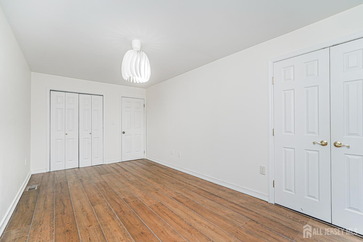 32 Rice, East Brunswick, NJ, 08816