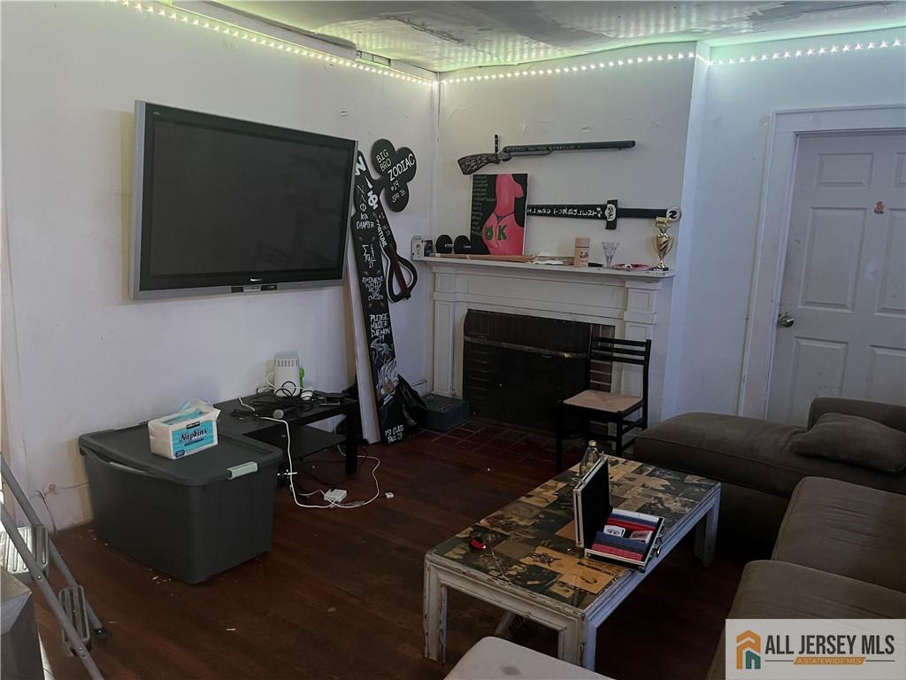 22 Lafayette, New Brunswick, NJ, 08901