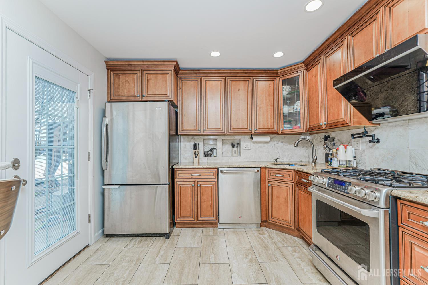 32 Rice, East Brunswick, NJ, 08816