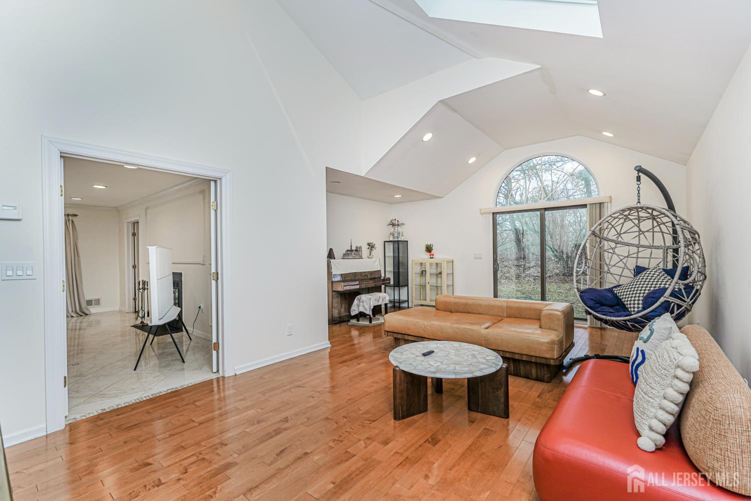 32 Rice, East Brunswick, NJ, 08816