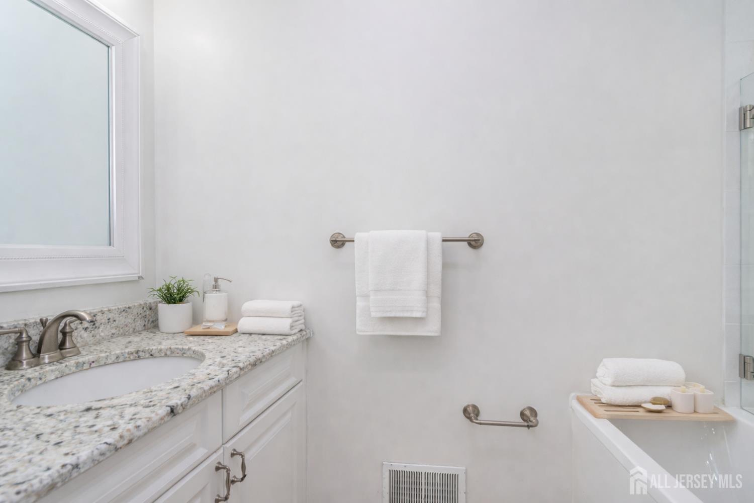 32 Rice, East Brunswick, NJ, 08816