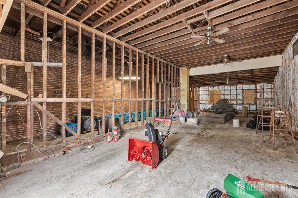 100 S S Broadway, South Amboy, NJ, 08879