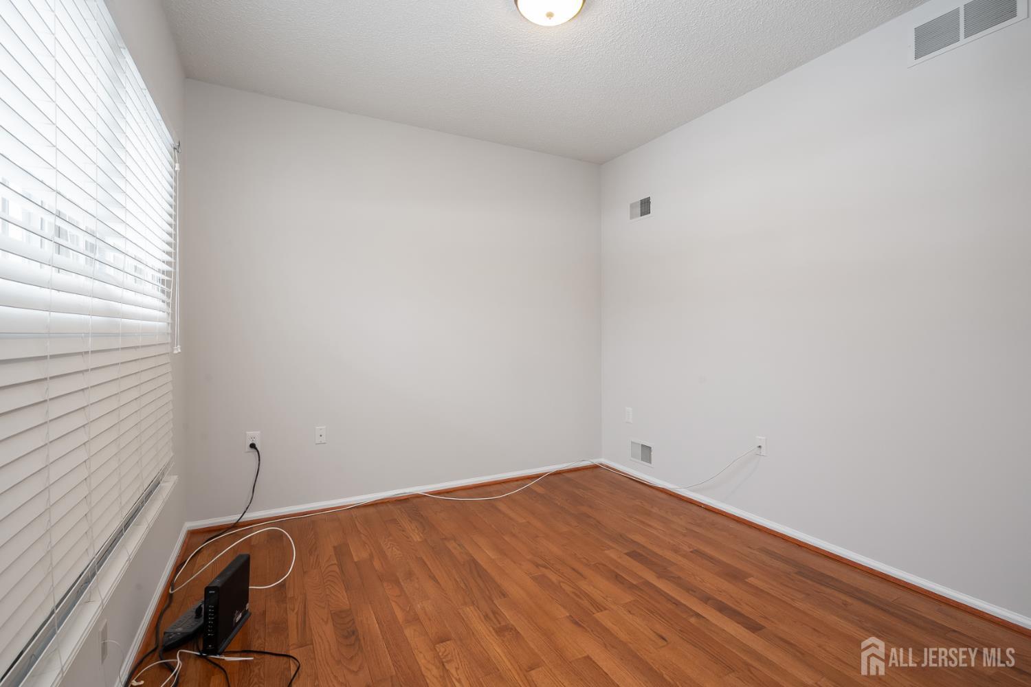 1 Dawson, Monroe, NJ, 08831