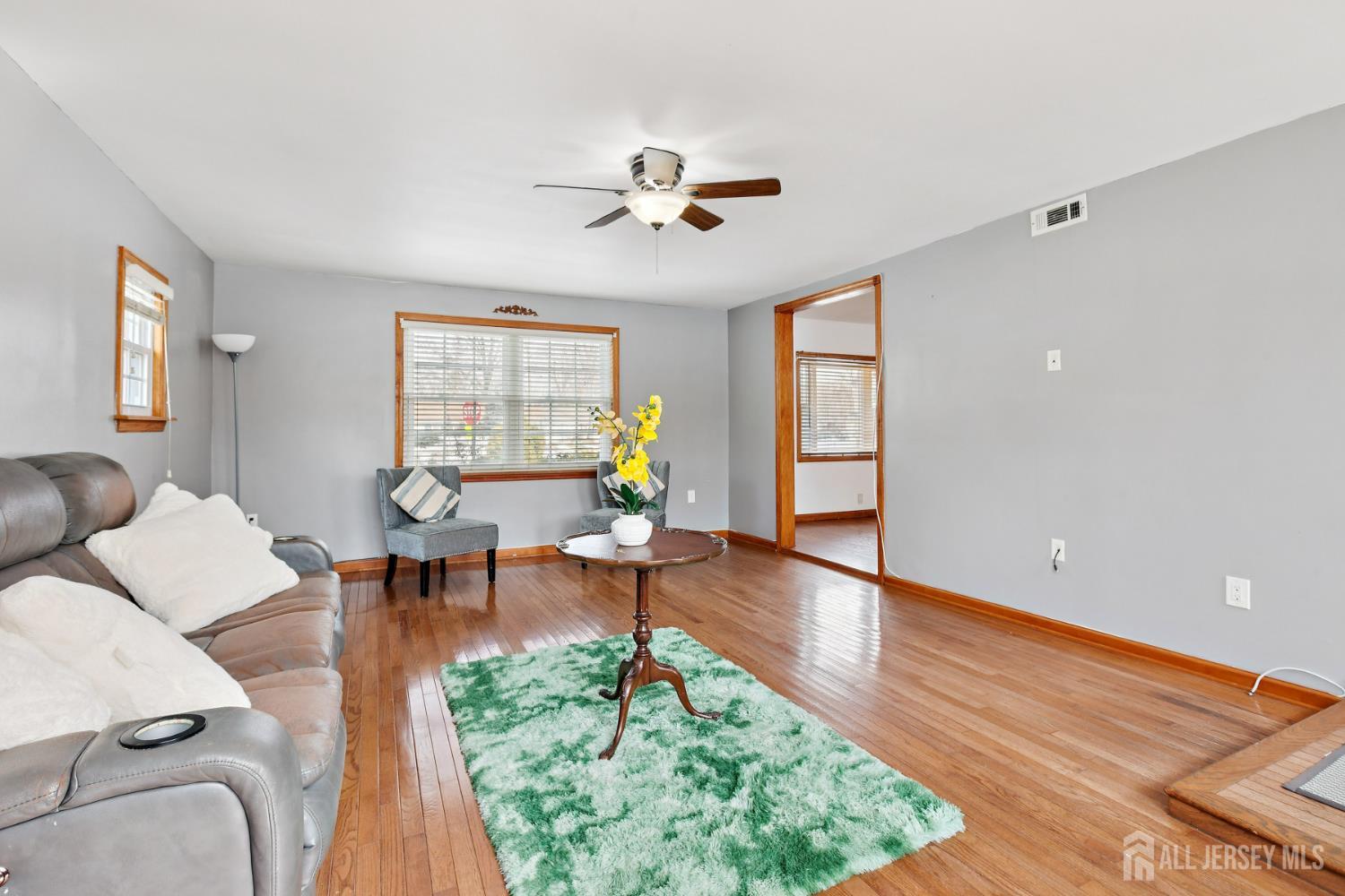 32 Glenville, Edison, NJ, 08817