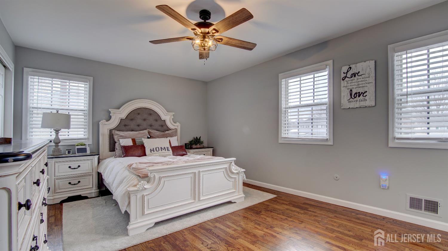 31 Wolfpack, Hamilton, NJ, 08619