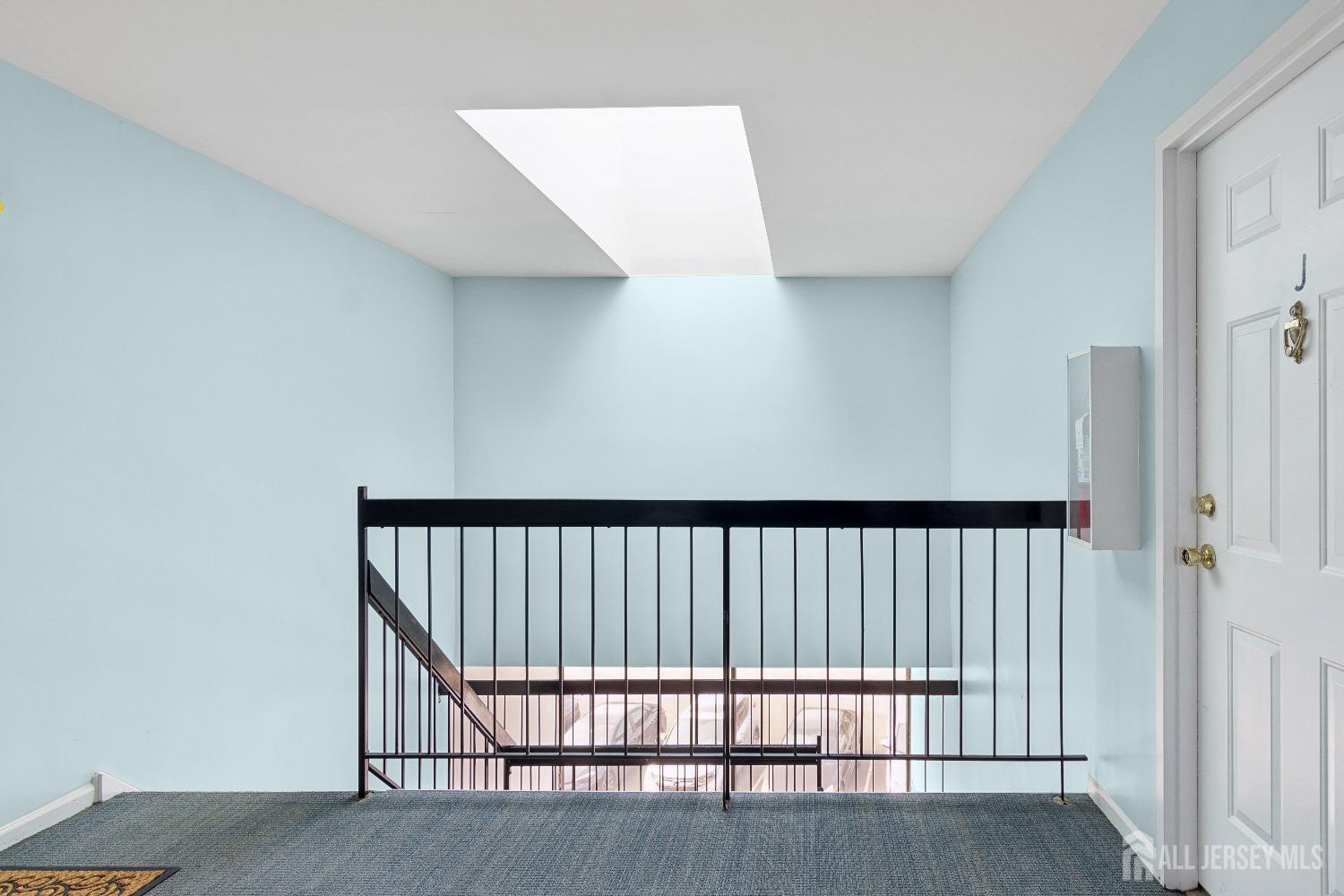 124 Beverly Hill UNIT J, Woodbridge Proper, NJ, 07095