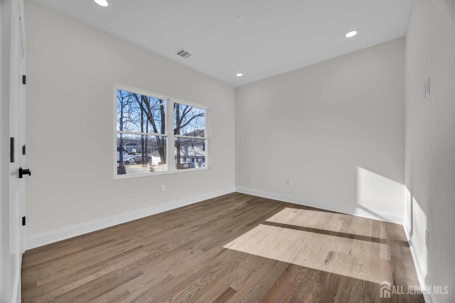 265 W N Prescott, Edison, NJ, 08820