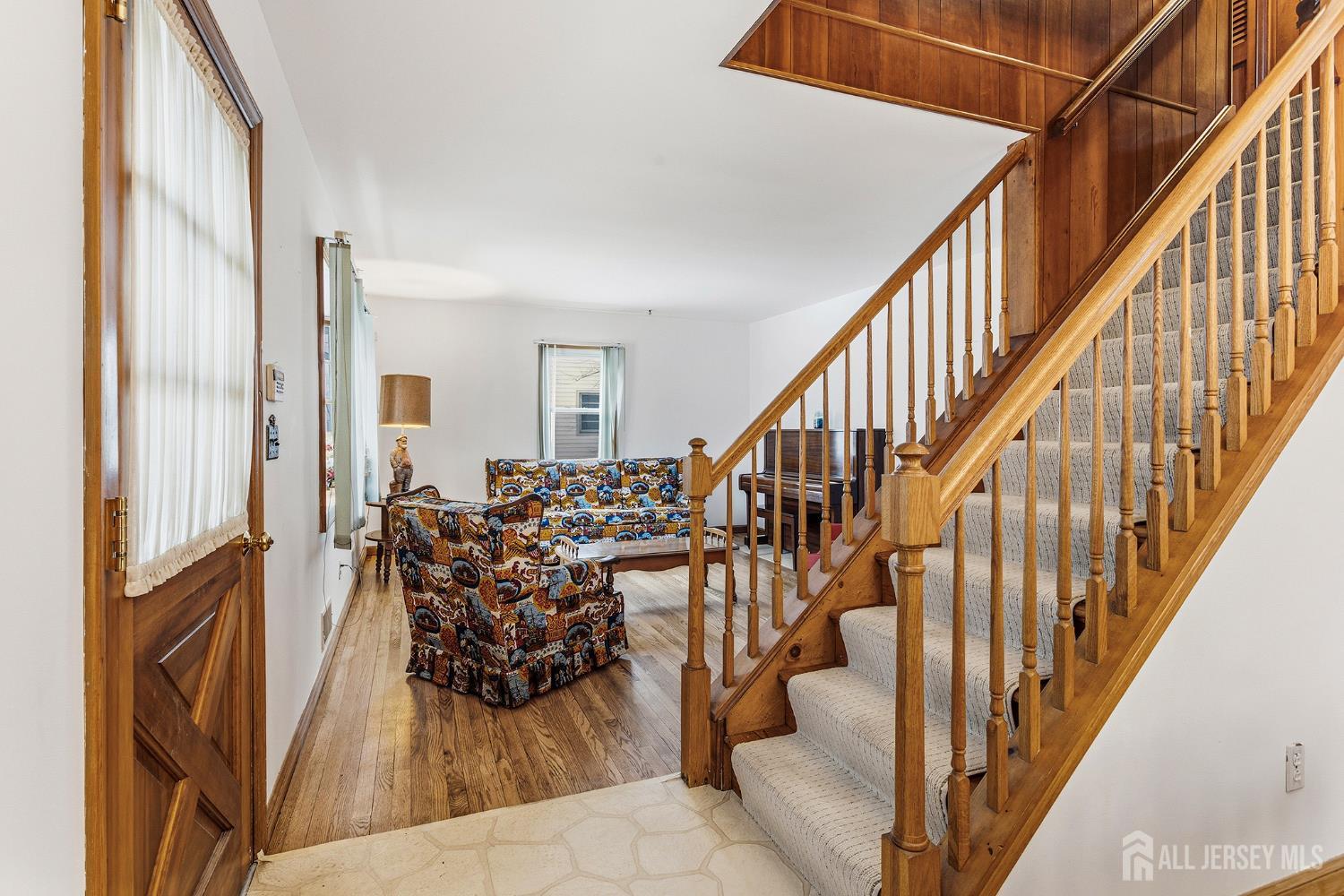336 w crescent, South Plainfield, NJ, 07080
