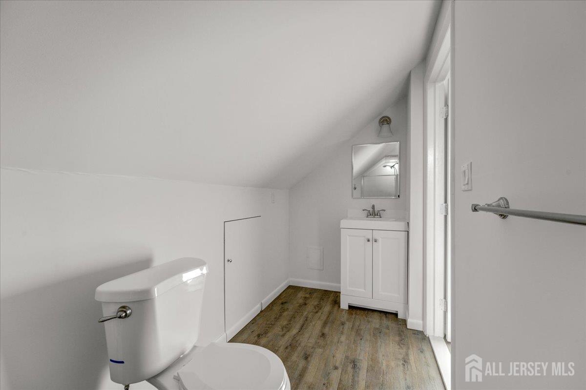 201-A Gatzmer UNIT UPSTA, Jamesburg, NJ, 08831