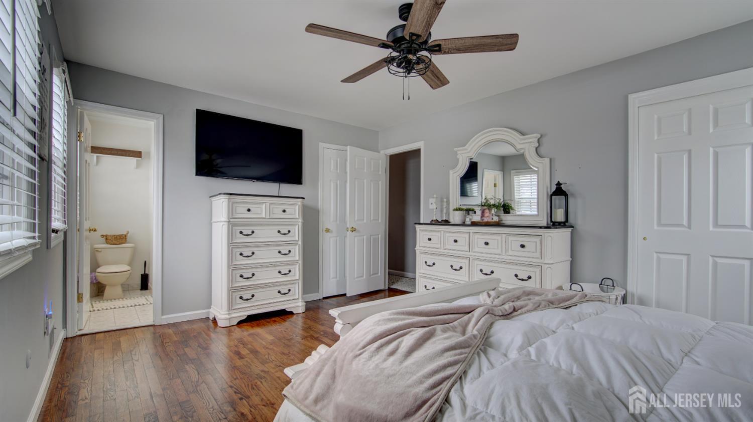 31 Wolfpack, Hamilton, NJ, 08619