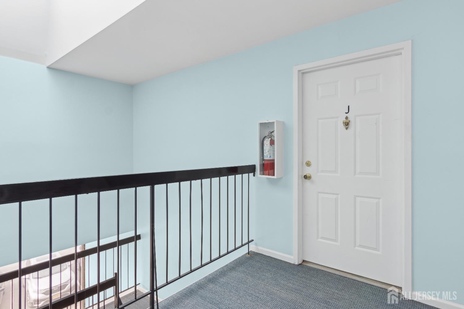 124 Beverly Hill UNIT J, Woodbridge Proper, NJ, 07095