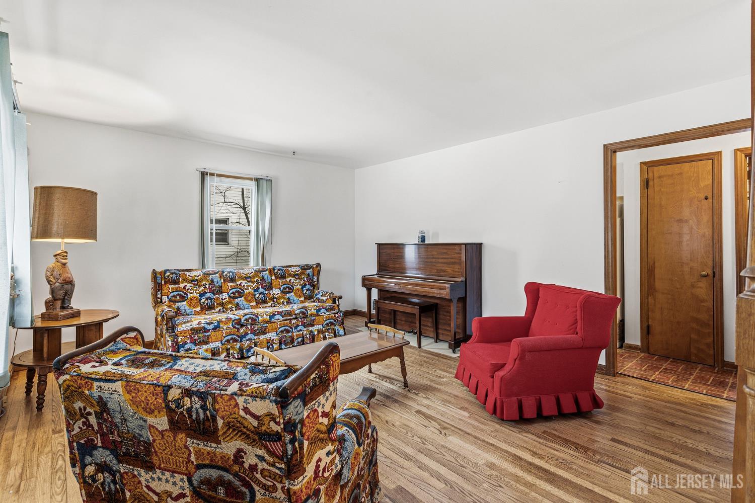 336 w crescent, South Plainfield, NJ, 07080