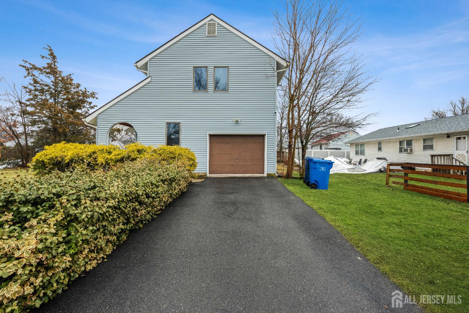 18 Erik, North Brunswick, NJ, 08902