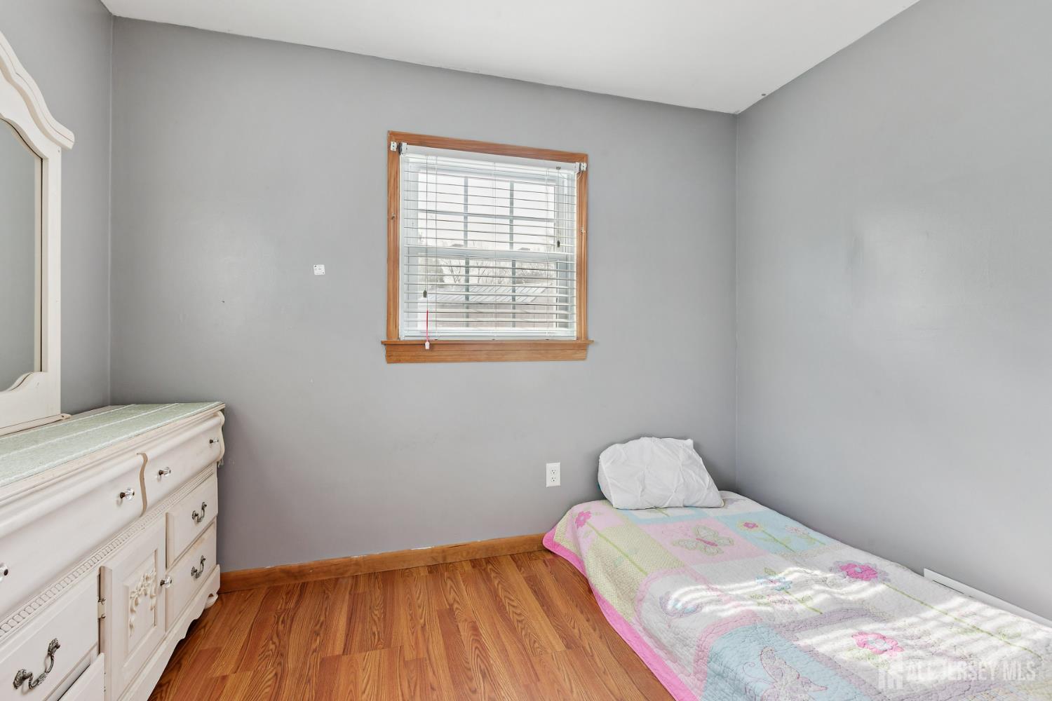 32 Glenville, Edison, NJ, 08817
