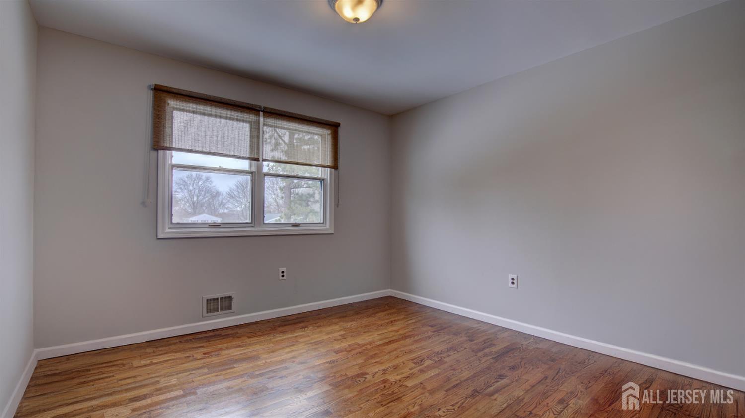 31 Wolfpack, Hamilton, NJ, 08619