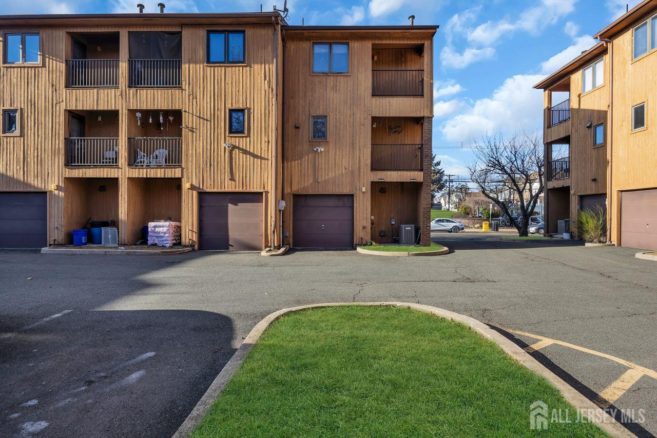 108 Paul Robeson, New Brunswick, NJ, 08901