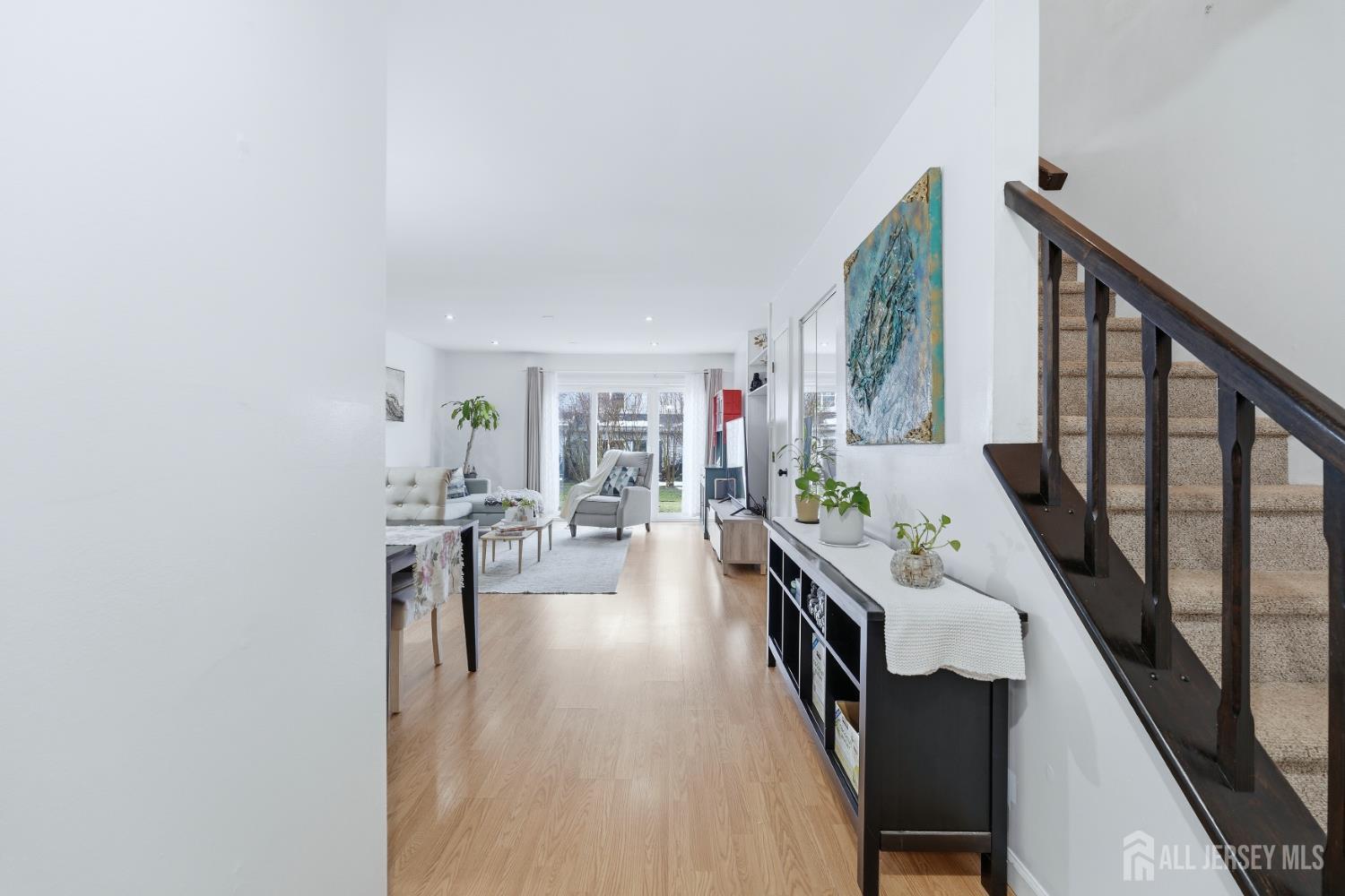 334 mcdowell, East Brunswick, NJ, 08816