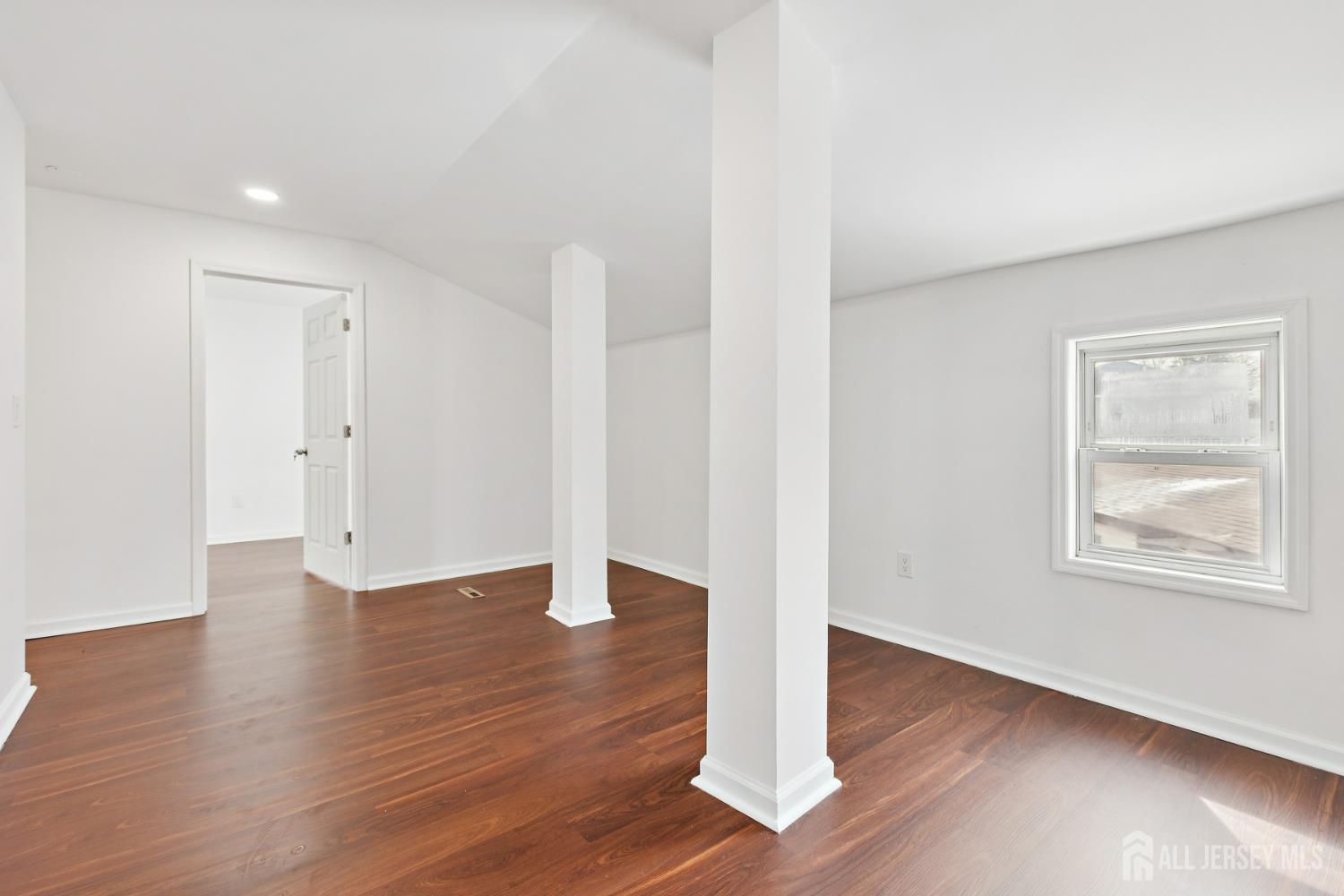 32 Glenville, Edison, NJ, 08817