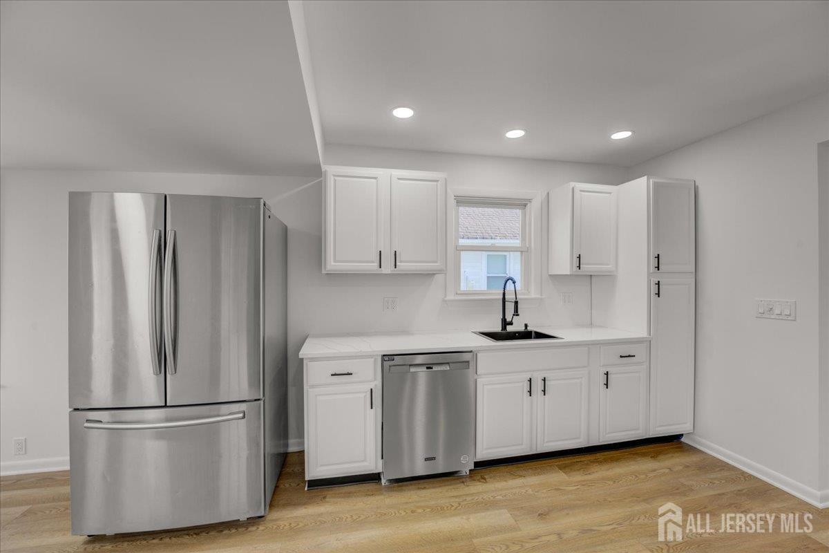 201-A Gatzmer UNIT UPSTA, Jamesburg, NJ, 08831