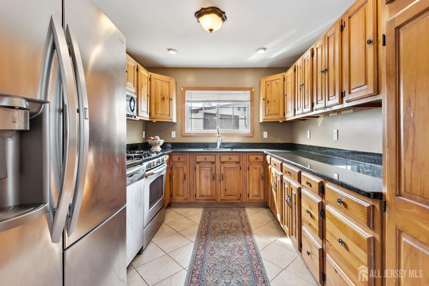 32 Glenville, Edison, NJ, 08817