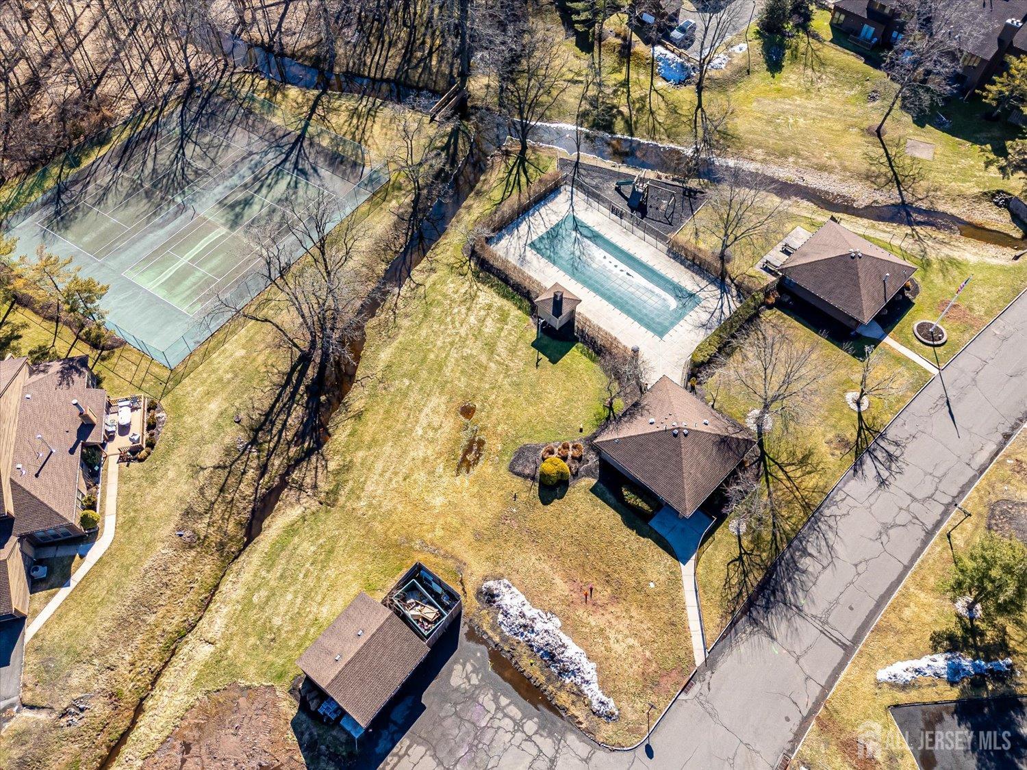 133 Oakmont, Edison, NJ, 08820