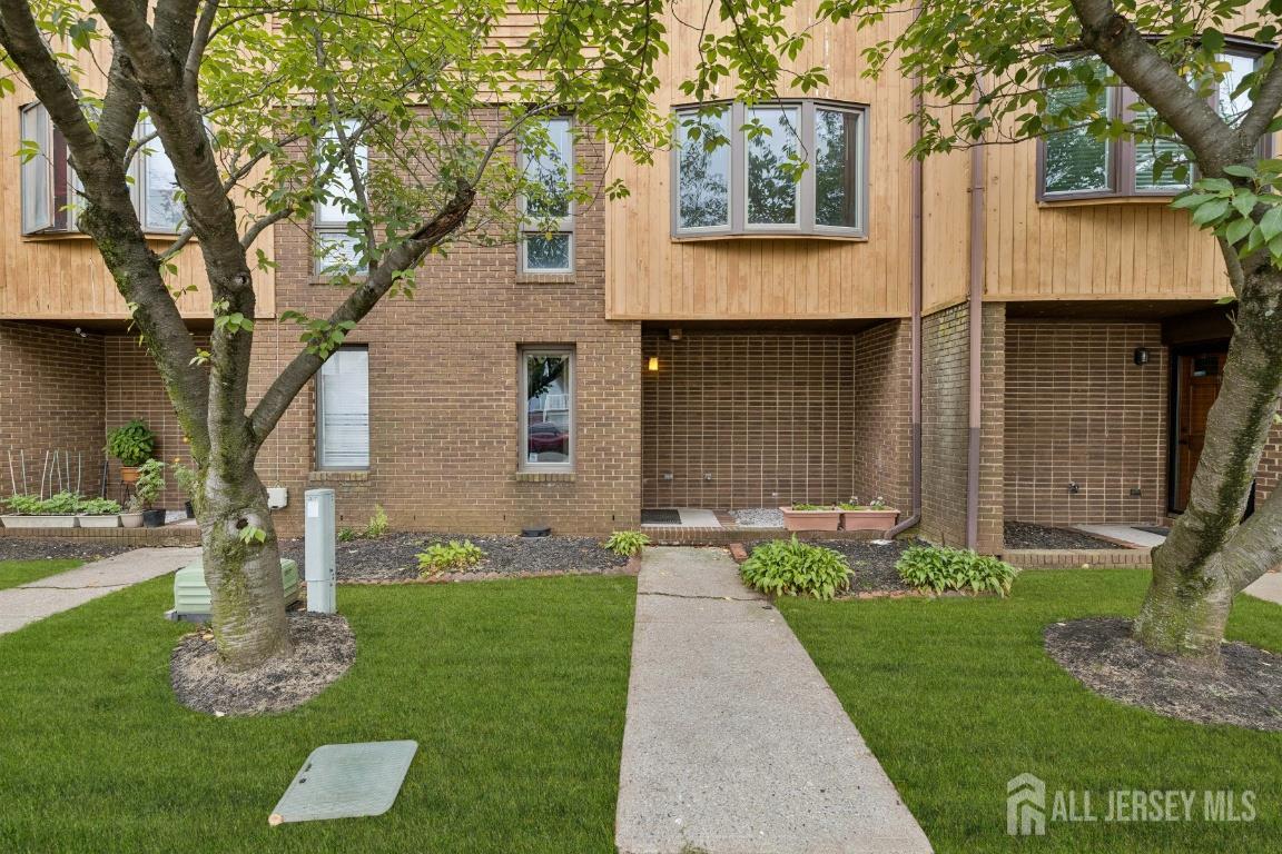 108 Paul Robeson, New Brunswick, NJ, 08901