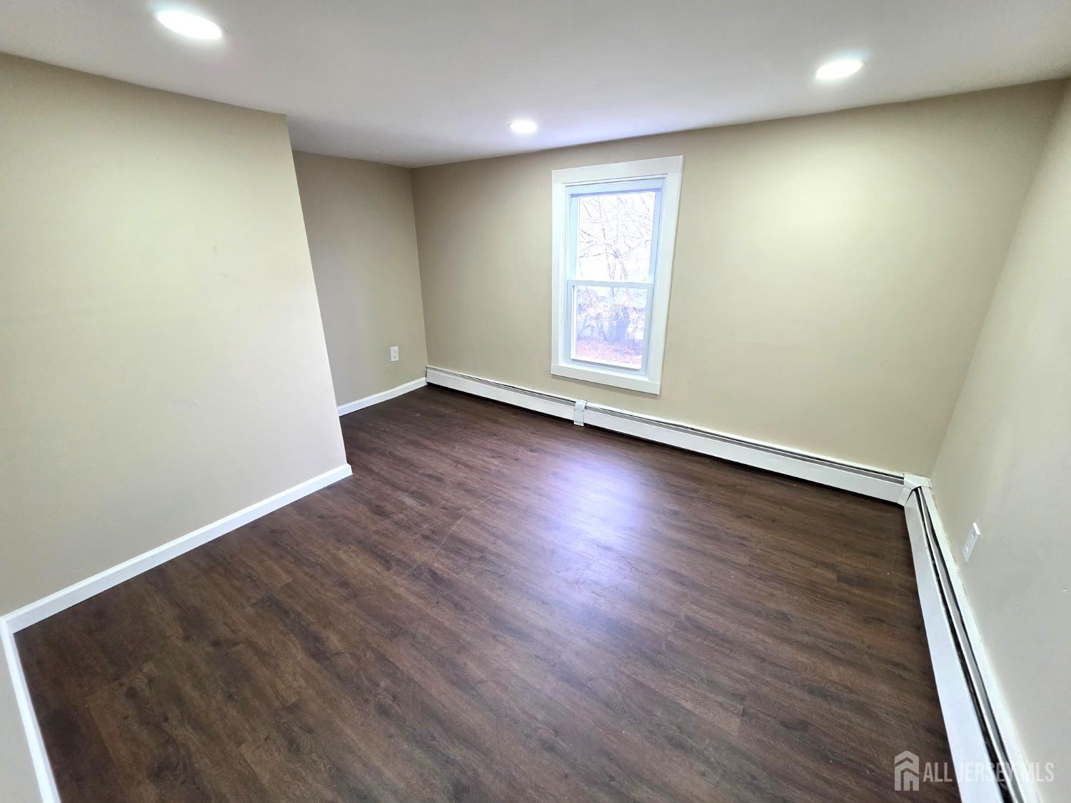 1648 Essex, Rahway, NJ, 07065