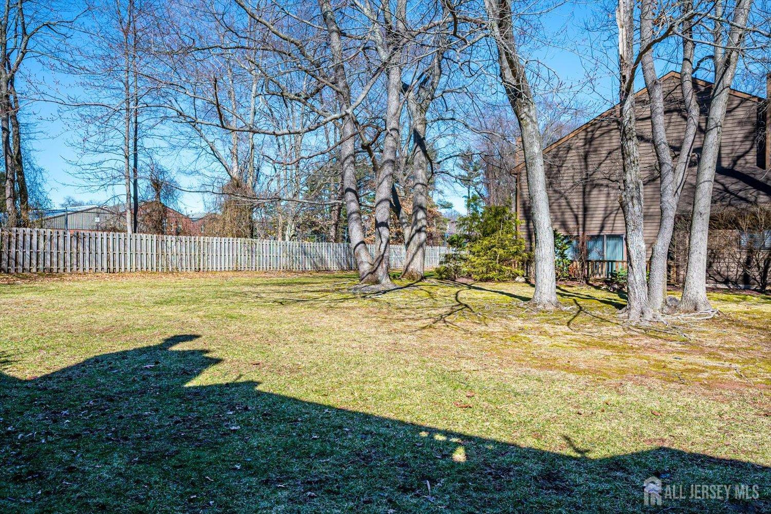 133 Oakmont, Edison, NJ, 08820