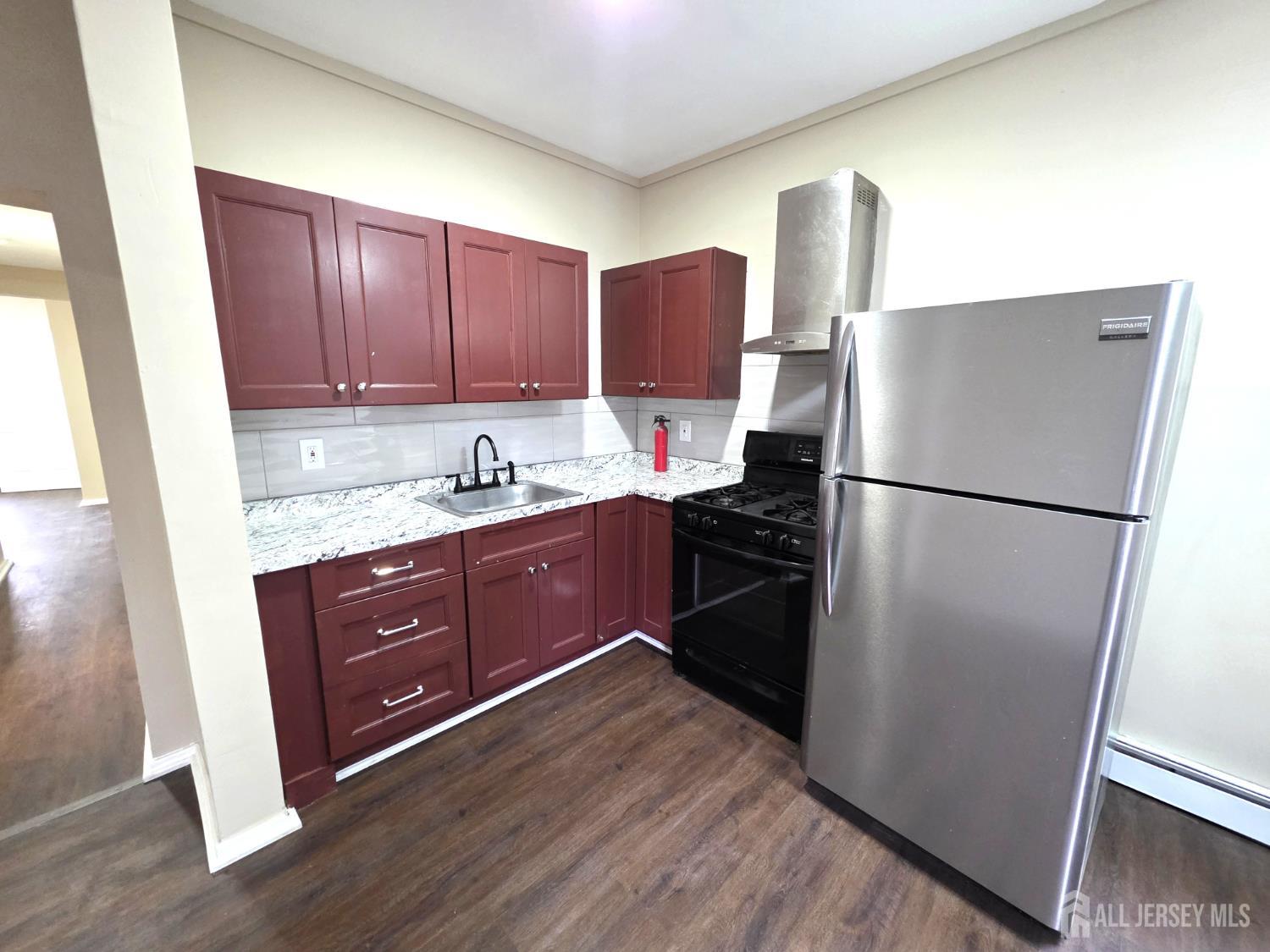 1648 Essex, Rahway, NJ, 07065