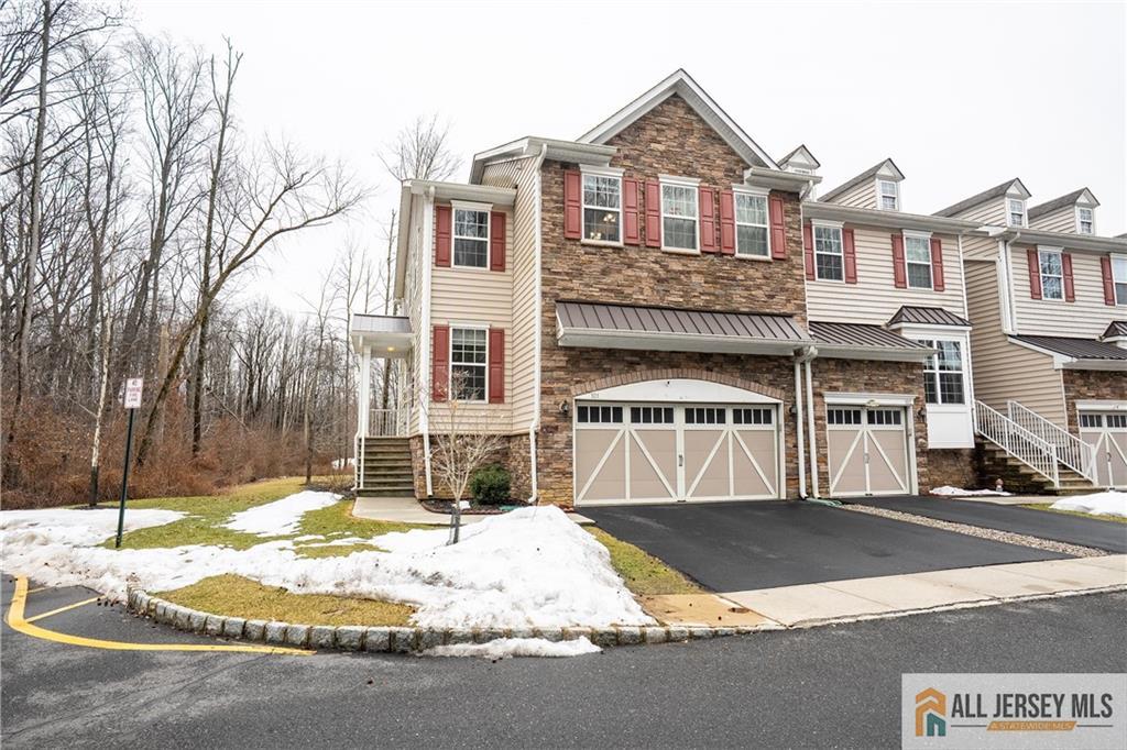 Homes for Sale in South Brunswick, NJ