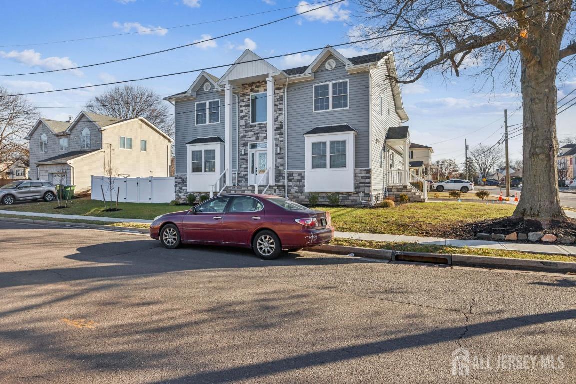 Homes for Sale in Edison, NJ