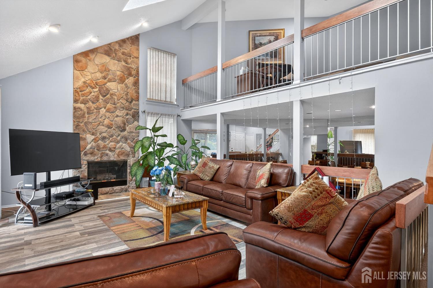 99 Kelly, Edison, NJ, 08820