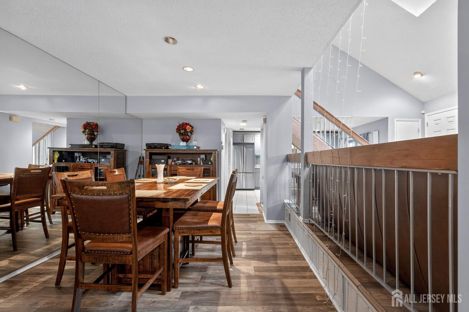 99 Kelly, Edison, NJ, 08820