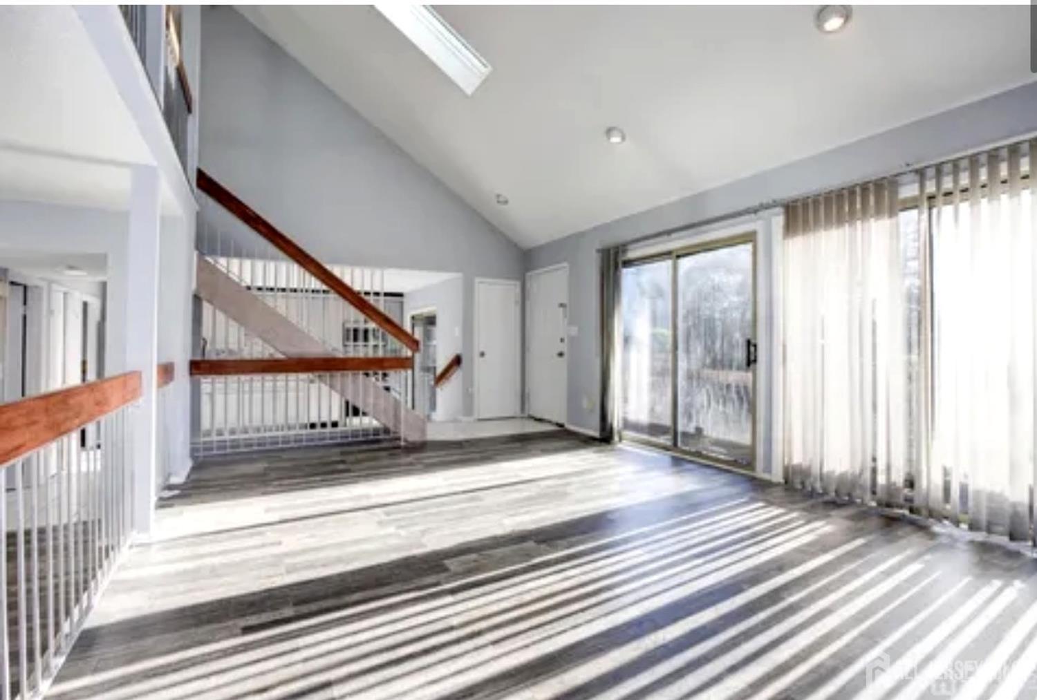 99 Kelly, Edison, NJ, 08820