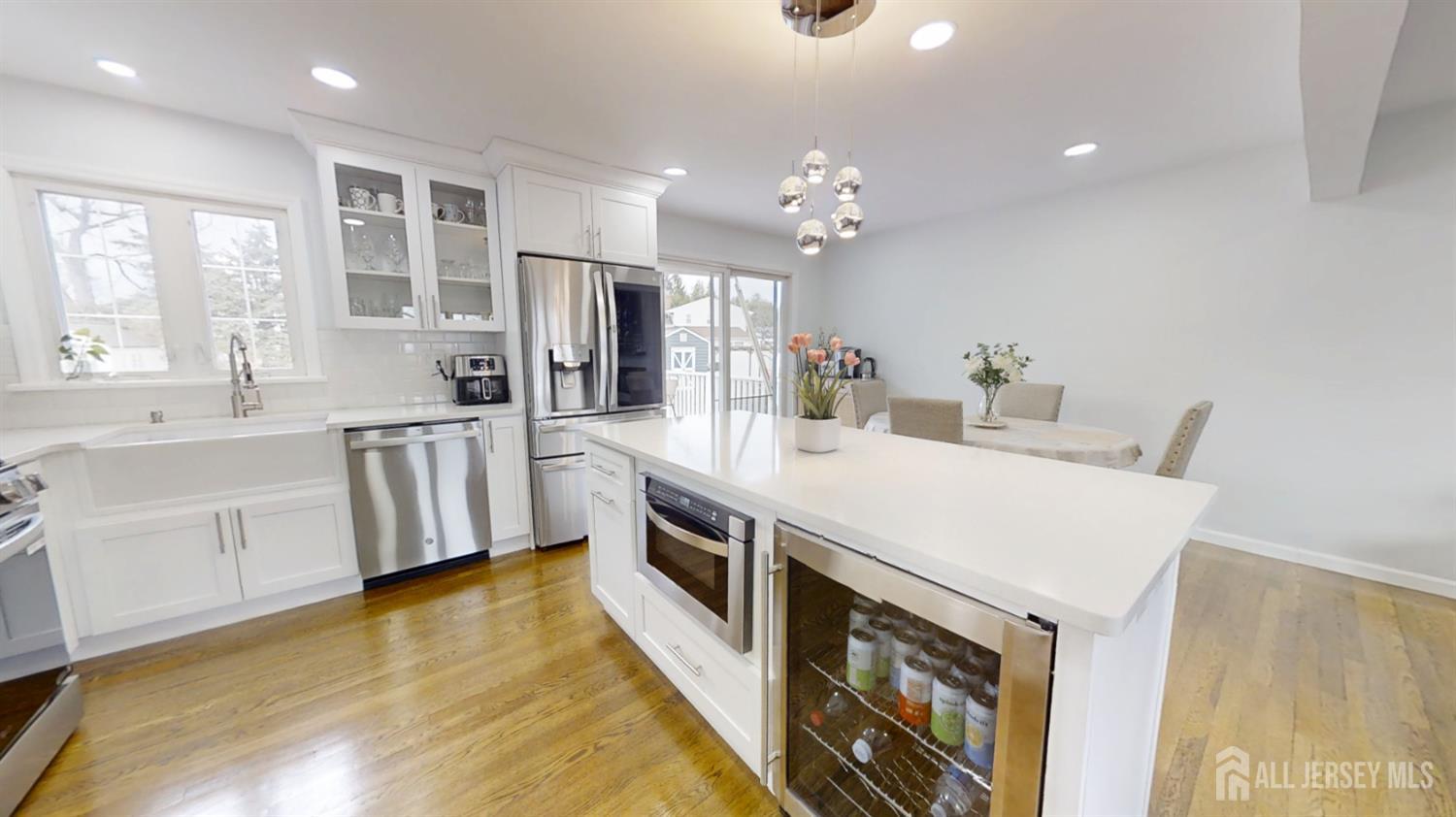 13 Moryan UNIT ., Edison, NJ, 08817