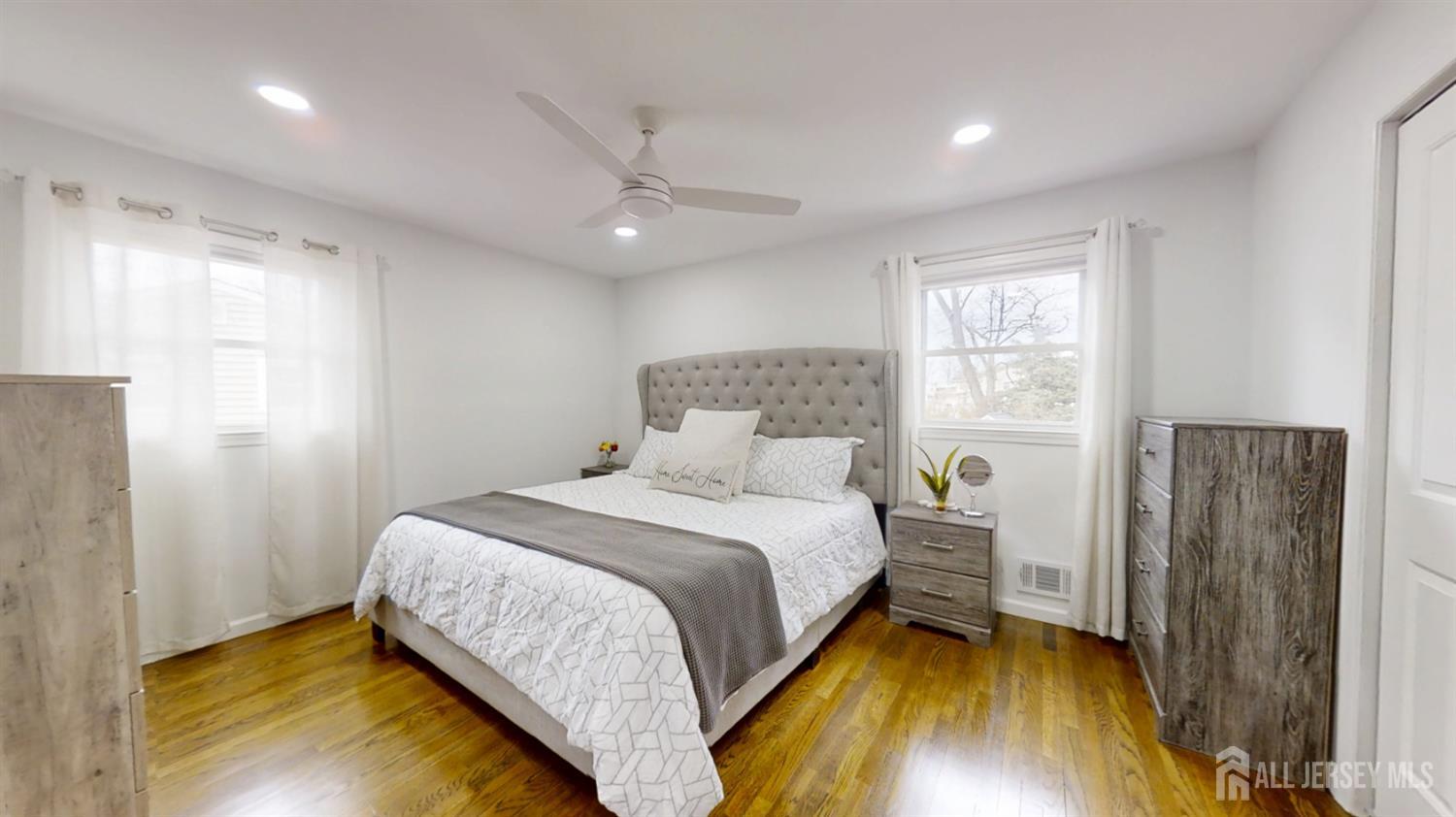 13 Moryan UNIT ., Edison, NJ, 08817