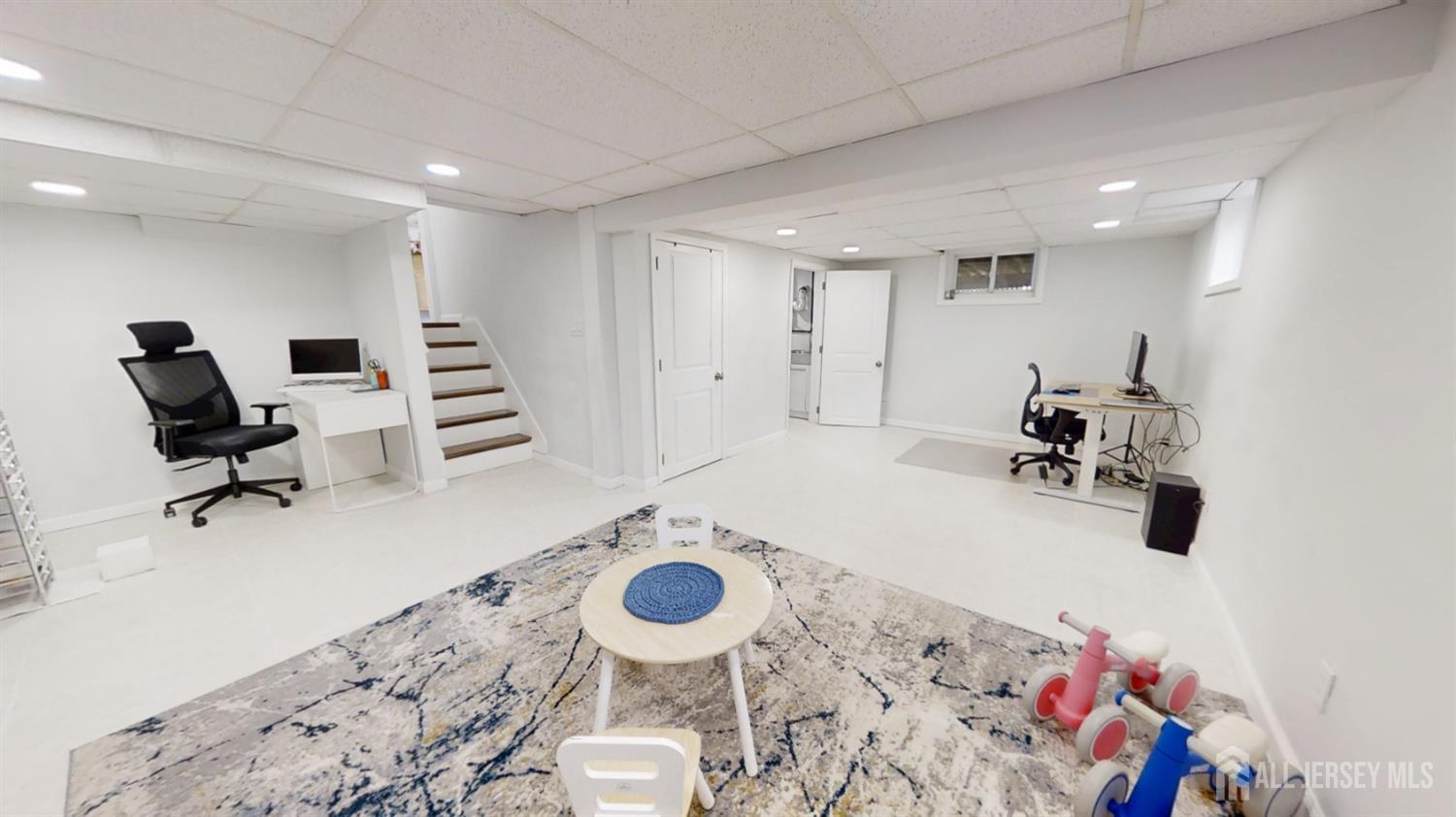 13 Moryan UNIT ., Edison, NJ, 08817