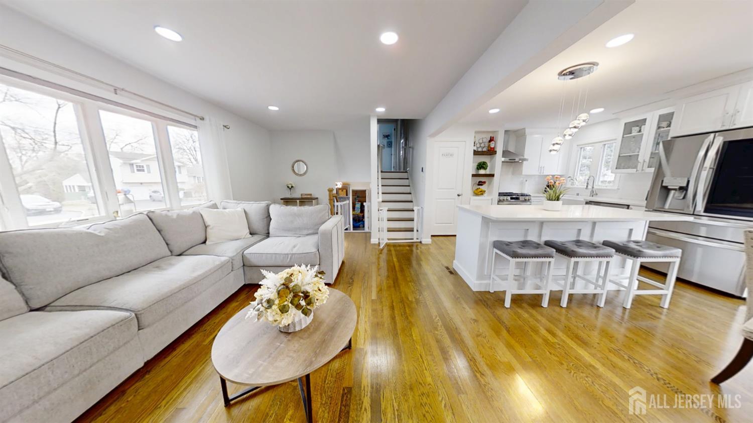 13 Moryan UNIT ., Edison, NJ, 08817