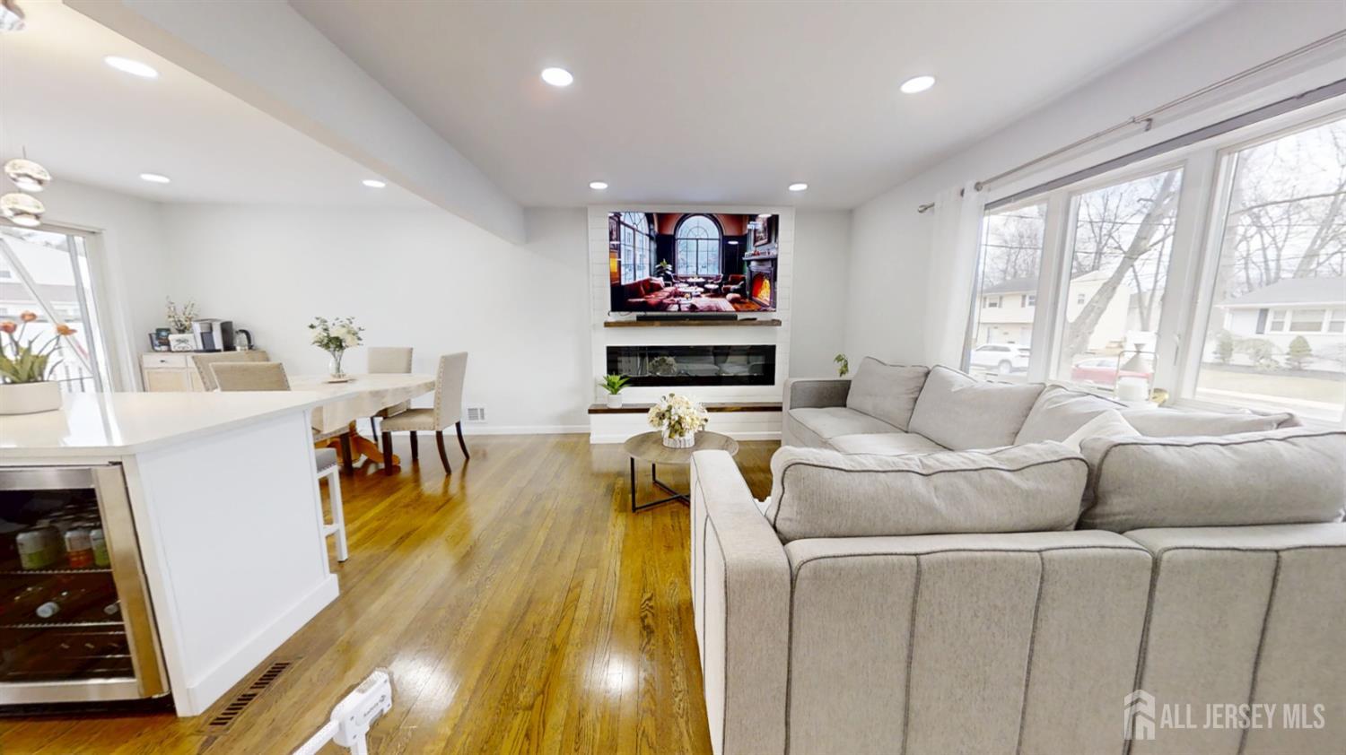 13 Moryan UNIT ., Edison, NJ, 08817